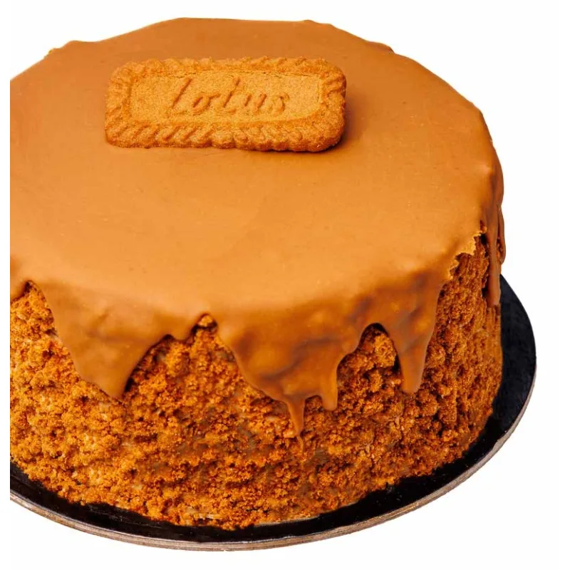 Tort cu Biscuiți Caramelizați Decor